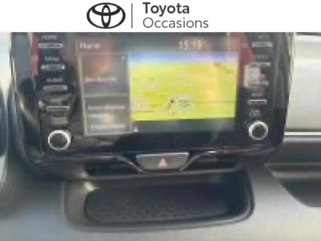 Toyota Yaris 70 vvt-i dynamic business 5p my22 — photo 7