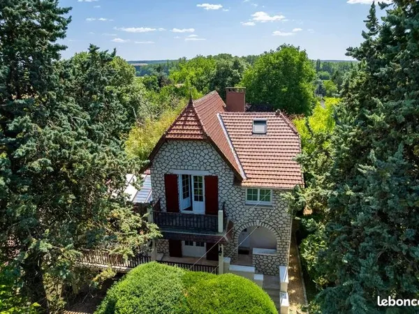 Maison Bourgeoise 138m2 avec piscine