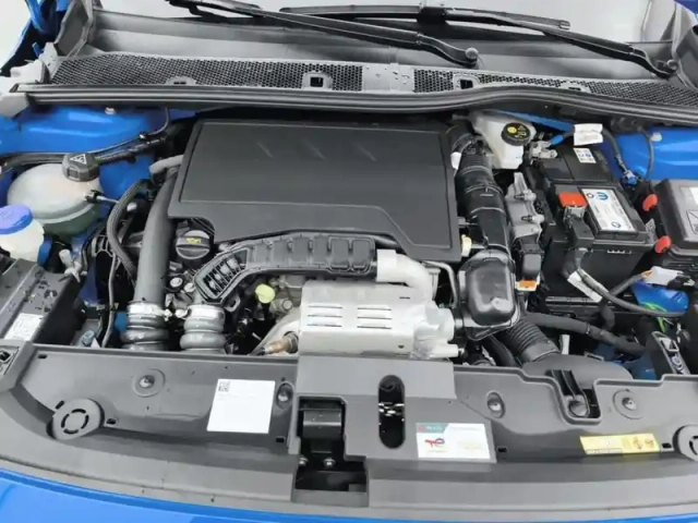 Opel Corsa 1.2 turbo 100 ch bva8 edition — photo 7
