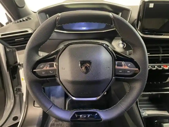 Peugeot 2008 e- 156ch gt (cee 3600? deduit) — photo 9