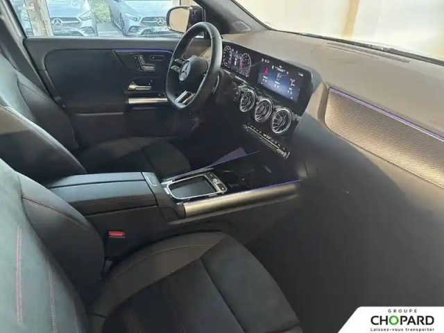 Mercedes Gla 180 d 8g-dct — photo 17