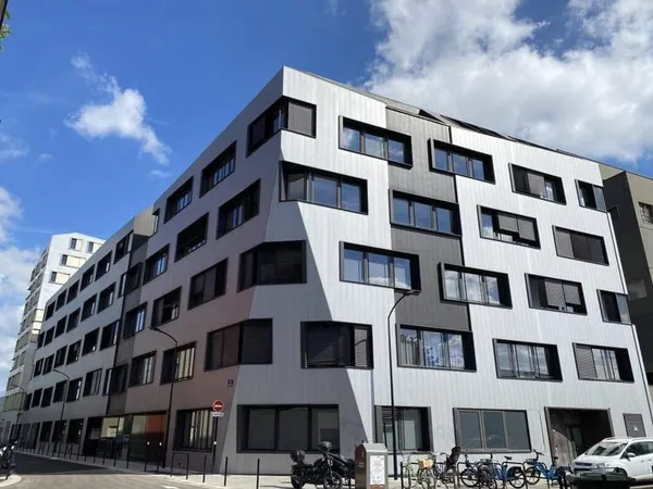 Bureaux 2472 m²