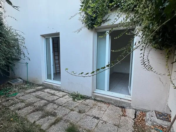 Deux pièces de 35m2 avec jardin à Clamart