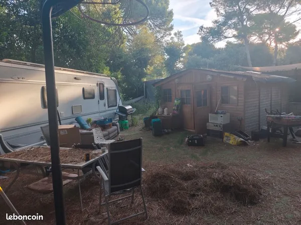 Terrain Location Six-Fours-les-Plages  600m² 600€