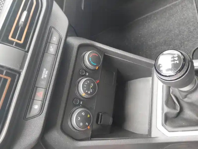 Dacia Sandero eco-g 100 — photo 6