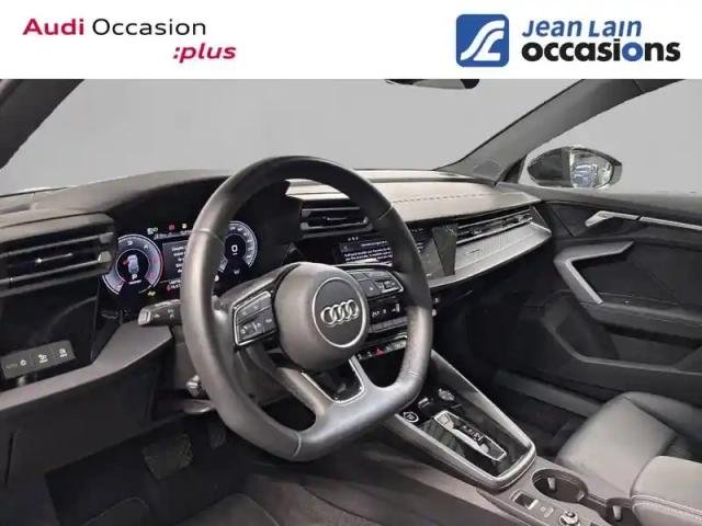 Audi A3 allstreet tdi 150 s tronic 7 — photo 11