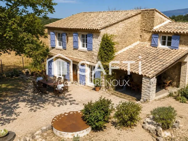 Bastide en pierre de 124 m² à Cucuron - Un bien rare au coeur du Luberon