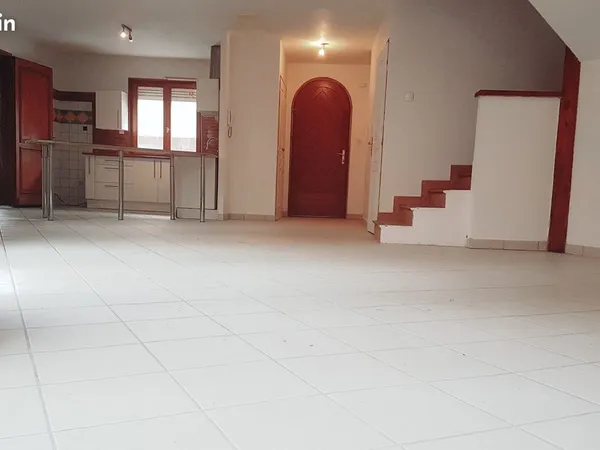🏡 Maison de ville T4 - 120 m² - Duplex refait à neuf - Terrasse, jardin, garage