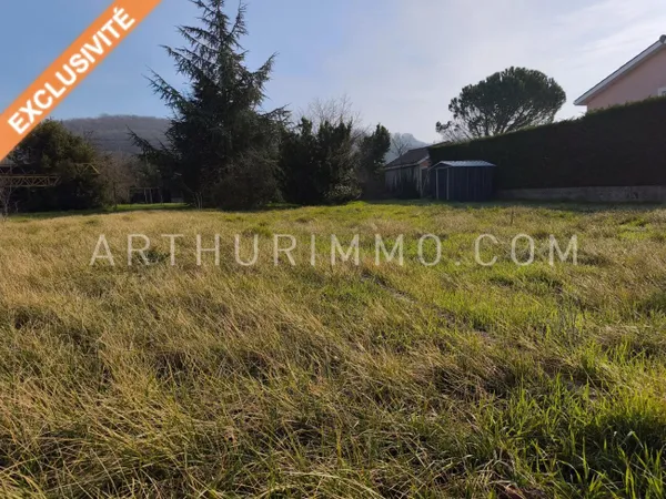 Terrain 640 m²