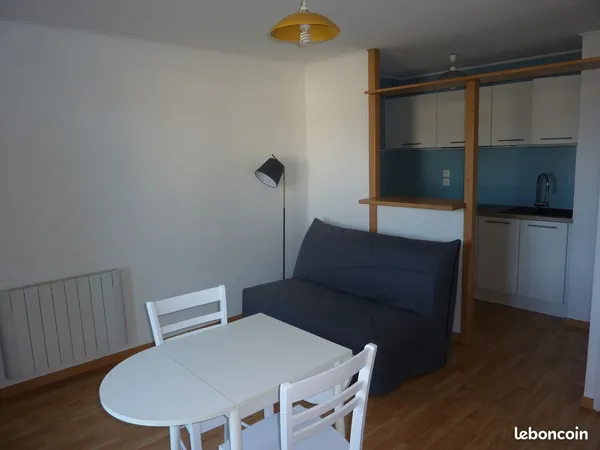 T2 meublé avec parking et terrasse