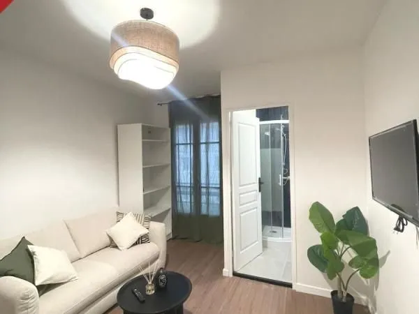 Appartement 14 m² Paris
