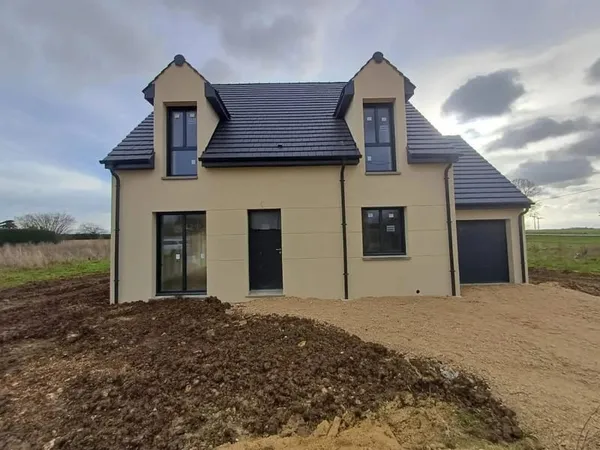 Maison R + Comble - 3 ch - 91 m2 + Terrain 500 m2
