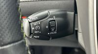 Peugeot 2008 1.2 PureTech 130ch S&S GT EAT8 — photo 18