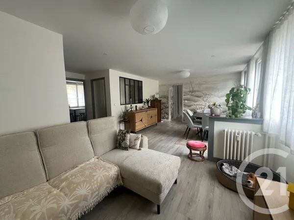 Appartement 4 pièces 72 m²