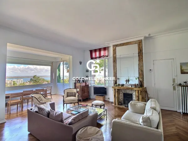 EXCLUSIVITÉ - Ville d'Hiver - Un appartement avec vue panoramique sur le Bassin