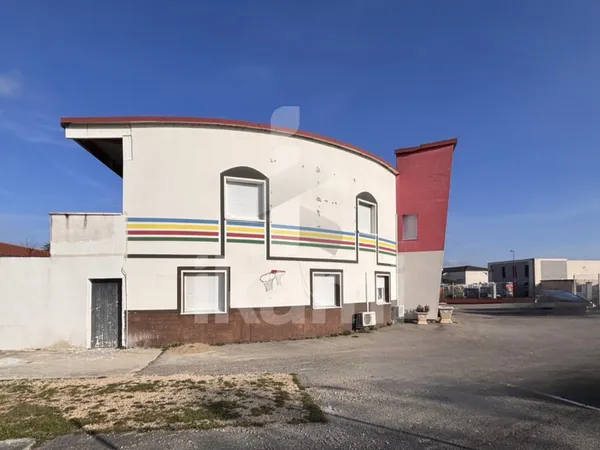 Secteur Romans-sur-Isère Local d'activités / Entrepôt de 7