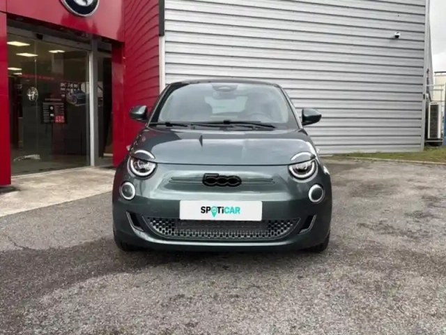 Fiat 500 e 118ch giorgio armani collectors edition my25 — photo 2