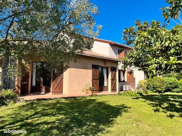 Maison 6 pièces 160 m²
