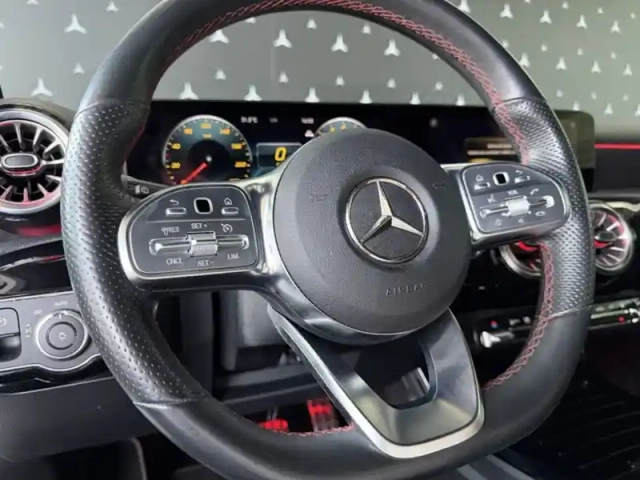 Mercedes Classe A 250 e amg line — photo 31