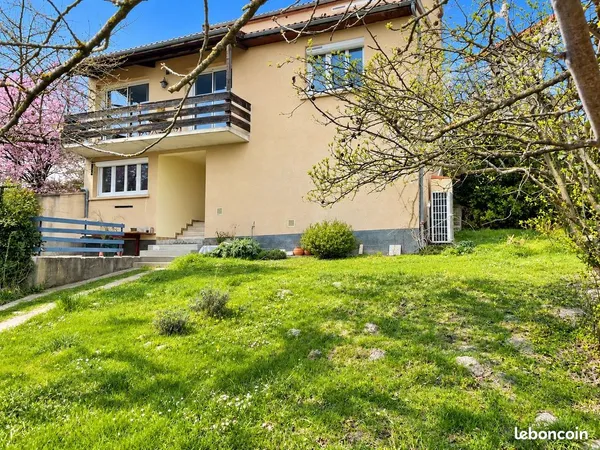 Maison 6 pièces 130 m²