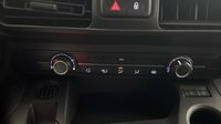 Peugeot Partner Standard 650kg BlueHDi 100ch S&S Asphalt — photo 27