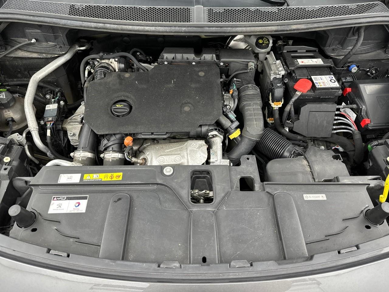 Peugeot 5008 bluehdi 130ch s&s eat8 active business — photo 13