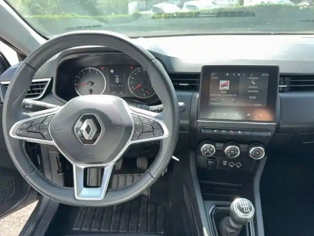 Renault Clio tce 90 — photo 24