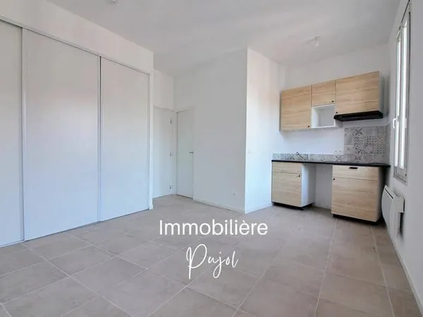 Studio 1 pièce 20 m²