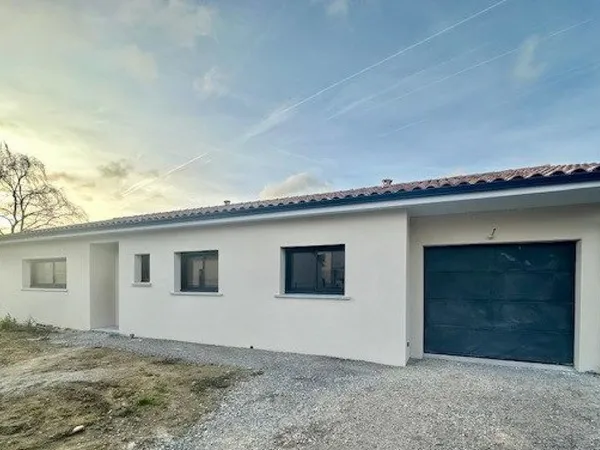 BÉRAT - Belle maison contemporaine T4, avec terrasse sur 507 m2 de terrain