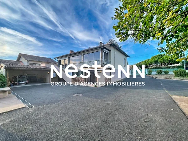 A Vendre: Maison d'environ 170 m² sur terrain en partie constructible - 01090 MONTMERLE SUR SAONE