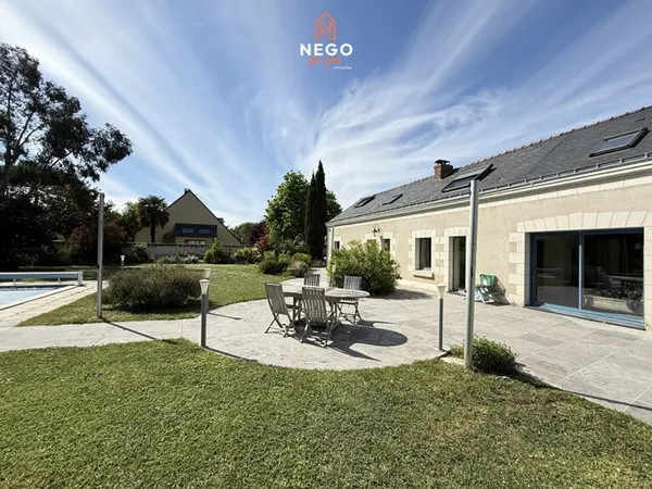 Longère de charme rénovée avec piscine - Rives-du-Loir-en-Anjou