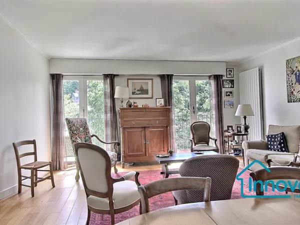 Vends t5 - 126.84 m² - Versailles 78000