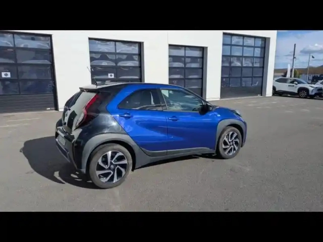 Toyota Aygo X 1.0 vvt-i 72ch design my24 — photo 5
