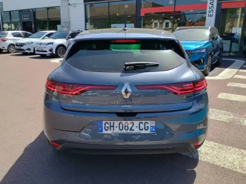 Renault Megane mégane iv berline blue dci 115 - 21n