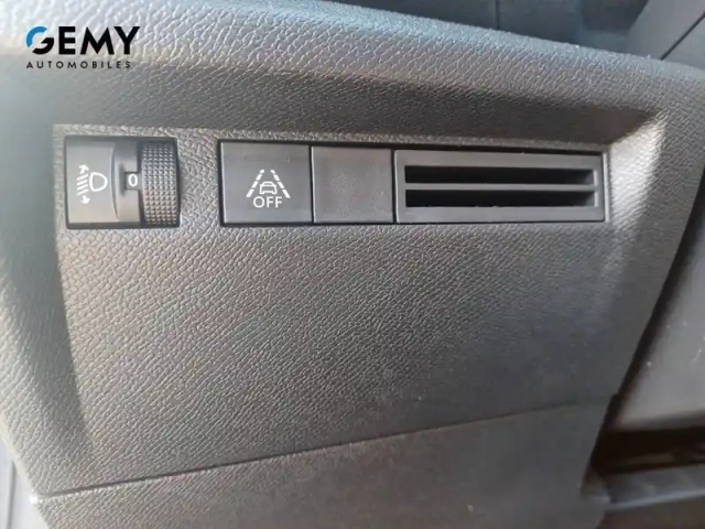 Citroën C4 puretech 130 s&amp;s eat8 — photo 36