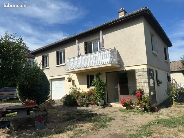 Maison à vendre à saint flour ville haute