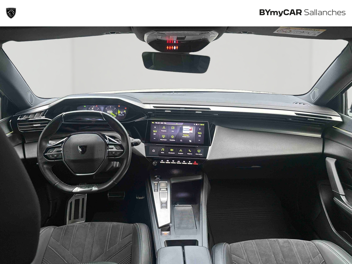 Peugeot 308 PureTech 130ch S&amp;S EAT8 — photo 9