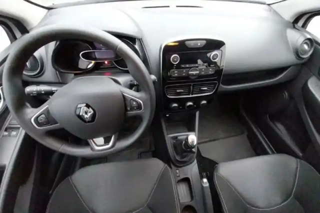 Renault Clio 1.2 16v 75 — photo 9