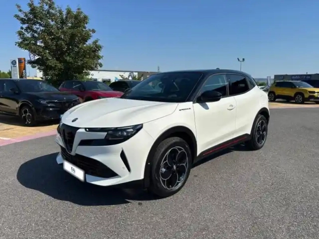 Alfa Romeo Junior elettrica 156ch speciale