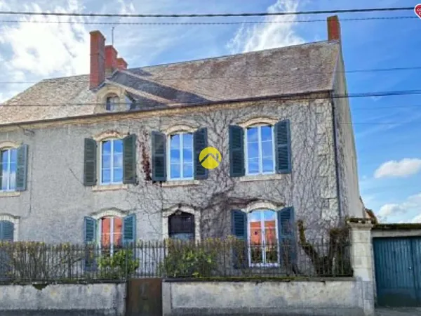 MAISON DE MAITRE PLEINE DE CHARME