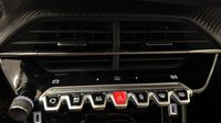 Peugeot 208 1.2 Hybrid 145ch GT e-DCS6 — photo 26