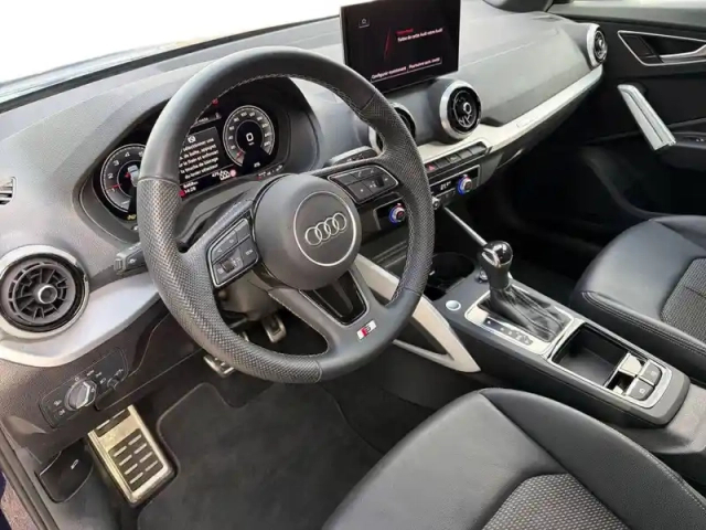 Audi Q2 35 tfsi 150 s tronic 7 — photo 39