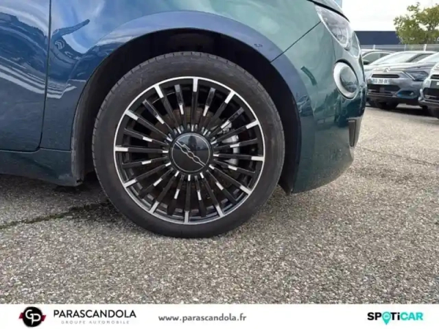 Fiat 500 e 118ch icône plus — photo 7