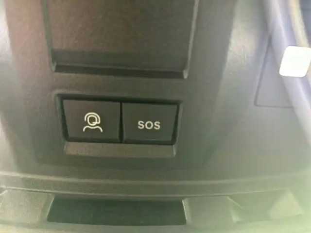 Peugeot 5008 hybrid 136 e-dcs6 — photo 50