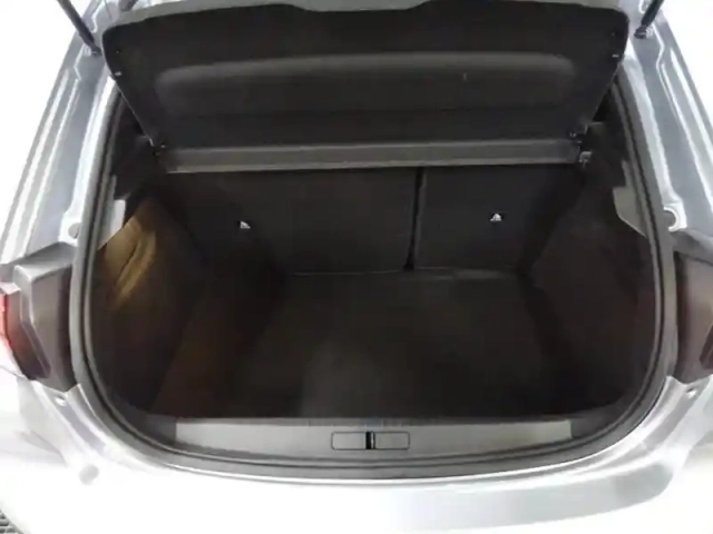 Peugeot 208 1.2 100ch s&amp;s allure — photo 13