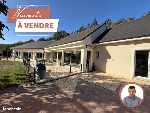 Propriété 8 pièces 311 m²