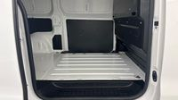 Peugeot Expert Long 2.0 BlueHDi 180ch S&S Asphalt EAT8 — photo 20