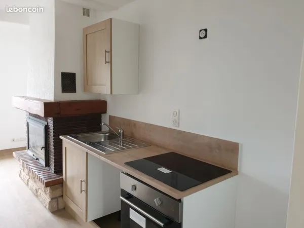 Maison + insert + veranda + terrain 600m² + grange