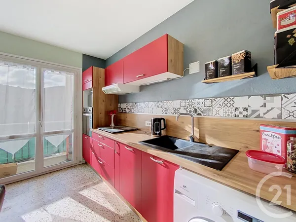 Appartement 5 pièces 80 m²