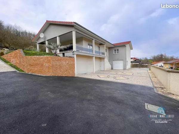 Maison 6 pièces 140 m²
